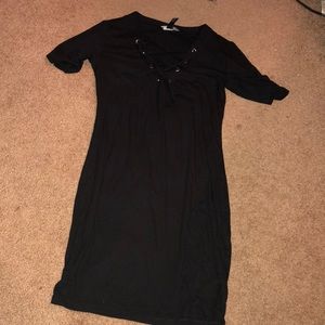 Back bodycon lace-up dress